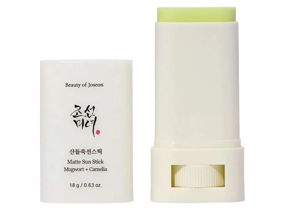 Матуючий сонцезахисний стік з екстрактом полину та камелії Beauty of Joseon Matte Sun Stick: Mugwort + Camelia SPF 50+ PA++++, 18г